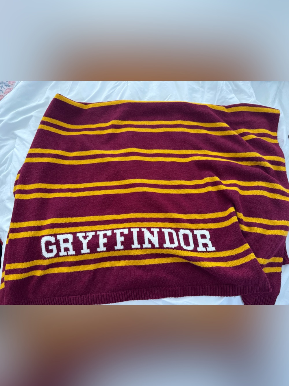Pottery Barn Teen Maroon and Gold Gryffindor Knit Throw